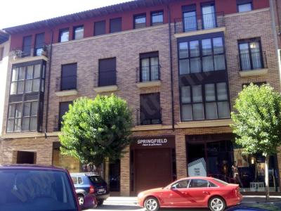 VENTA Y ALQUILER VIVIENDA AVDA. SAN JUAN EL REAL Nº 20