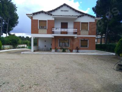 VENTA UNIFAMILIAR EN MARIVELLA